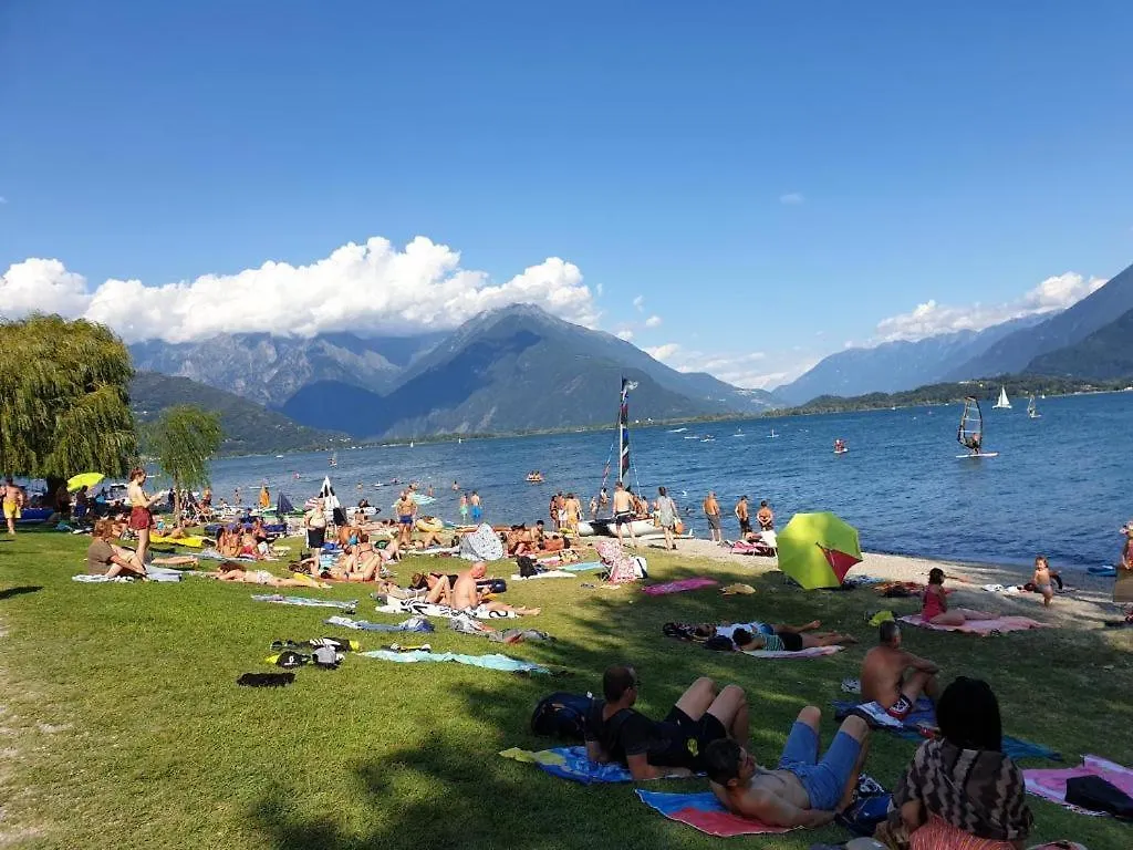 Campingplatz Camping Italia 90 Caravans Domaso