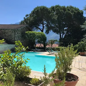 Apartment Eden Jacuzzi Pool & Private Parking, Domaso