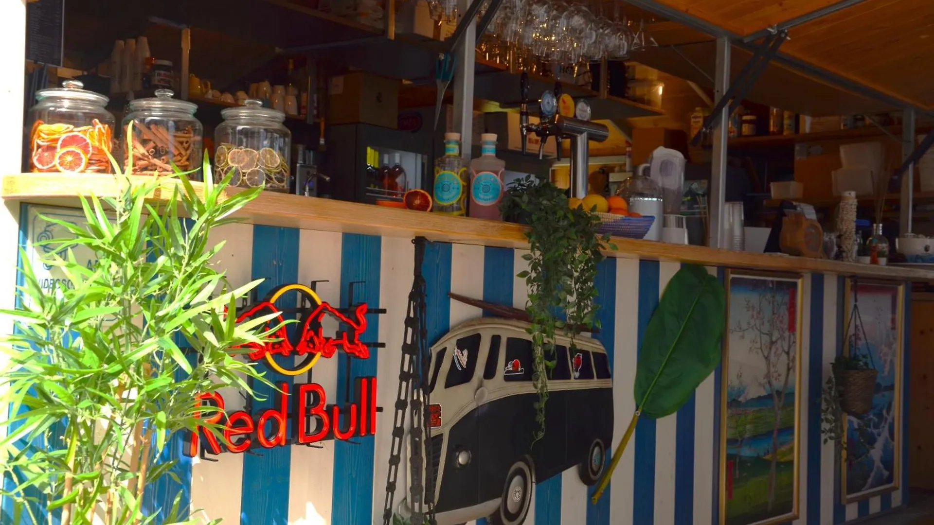 Camping Italia 90 Caravans Domaso Campsite